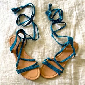 ASOS women’s gladiator sandal. Color: teal. Size: 7.5